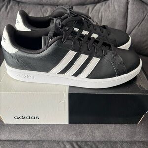Adidas Cloudfoam Grand Court